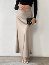Privรฉ Ladies' Solid Color Elegant Skirt shein